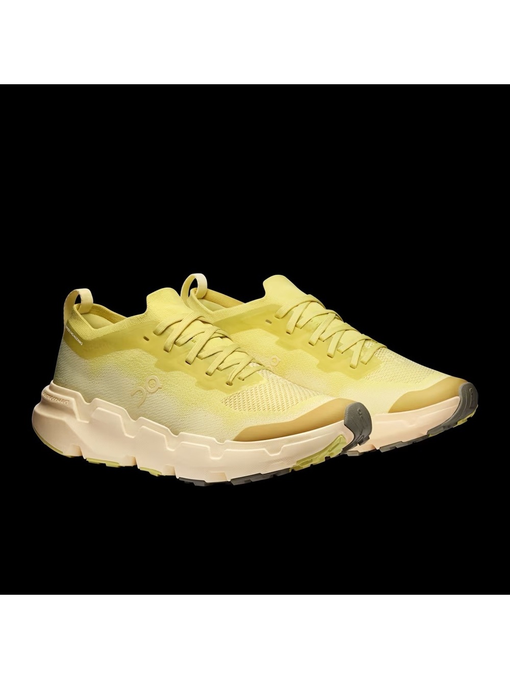 ON Women’s Cloudsoma Running Trail Sneaker Acacia | Lychee